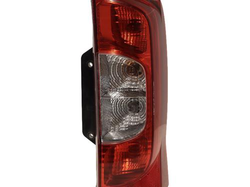 Used Right taillight FIAT QUBO (225_) 1.3 D Multijet (225CXB1A, 225AXB1A, 225CXB11, 225AXB11,... (75 hp) 26455849