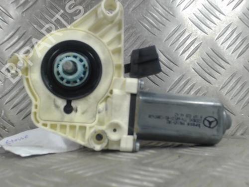 Used Right front window motor MERCEDES-BENZ B-CLASS Sports Tourer (W245) B 180 CDI (245.207) (109 hp) 24257957