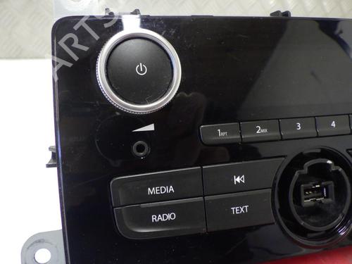 Radio RENAULT CLIO IV (BH_) 1.5 dCi 75 | BP24254647E6 
