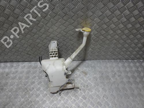 Used Windscreen washer tank RENAULT KADJAR (HA_, HL_) 1.5 dCi 110 (HLA3) (110 hp) 27284352