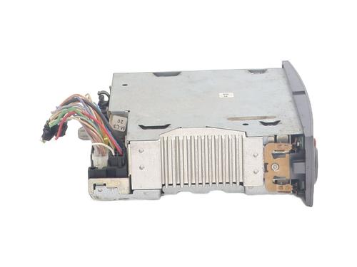 radio-renault-clio-iii-br01-cr01-2005-2006-2007-2008-2009-2010-2011-2012-2013-2014-30590735 main image