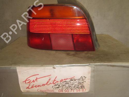 Achterlicht links BMW 5 (E39) 528 i (193 hp) 24262113