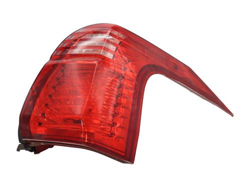 Højre baglygte PEUGEOT 5008 (0U_, 0E_) 1.6 HDi (112 hp) 31625580