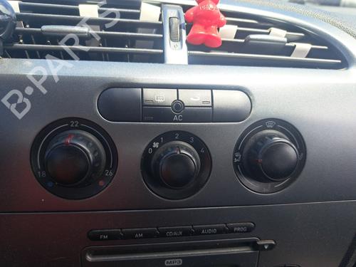 Left headlight SEAT LEON (1P1) 1.9 TDI | BP31136249C28 - Image 8