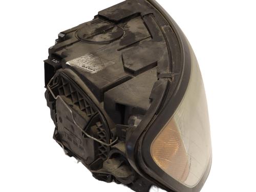 right-headlight-volvo-v50-545-2003-2004-2005-2006-2007-2008-2009-2010-2011-2012-28680555 main image