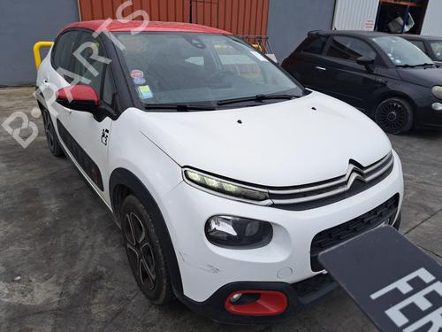 Right front indicator CITROËN C3 III (SX) 1.2 VTi 82 | BP34453980C33 - Image 15