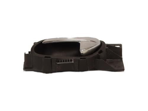 Used Rear left interior door handle Rear left interior door handle PEUGEOT 208 I (CA_, CC_) 1.6 HDi (92 hp) 26153454 26153454