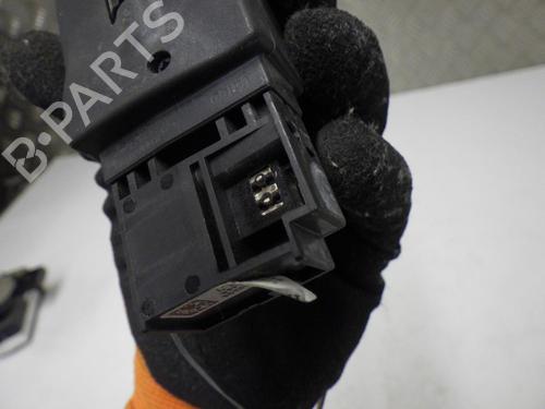 Used Switch Switch RENAULT CAPTUR I (J5_, H5_) 1.5 dCi 90 (J5N4, J5M5, J5MW, J5M6, J5AL, J5AJ) (90 hp) 24254543 24254543