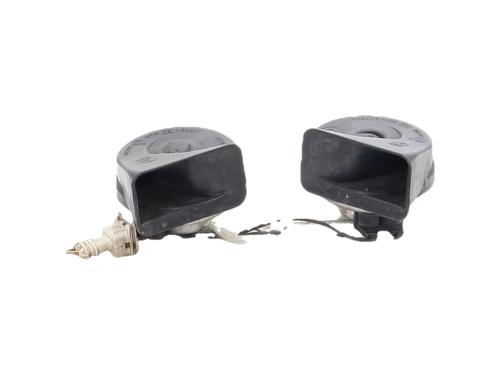 horn-renault-clio-iii-br01-cr01-2005-2006-2007-2008-2009-2010-2011-2012-2013-2014-37747611 main image