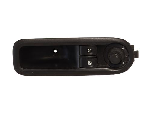 Used Left front window switch RENAULT CLIO III (BR0/1, CR0/1) 1.5 dCi (BR17, CR17) (86 hp) 28318012