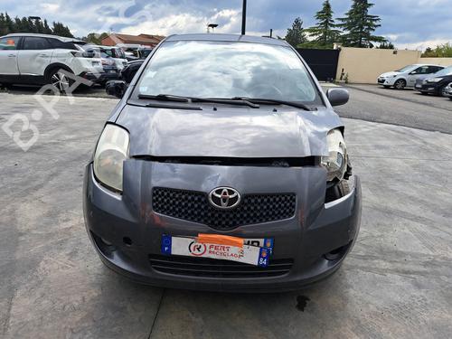 Retrovisor esquerdo TOYOTA YARIS (_P9_) 1.4 D-4D (NLP90_, NLP90R) | BP30936195C26