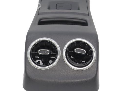 Console central MERCEDES-BENZ GLA (H247) GLA 200 (247.787) (163 hp) 30359658