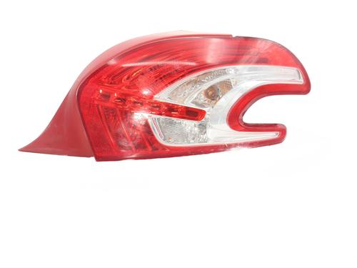 Used Right taillight PEUGEOT 208 I (CA_, CC_) 1.6 HDi (92 hp) 32146025