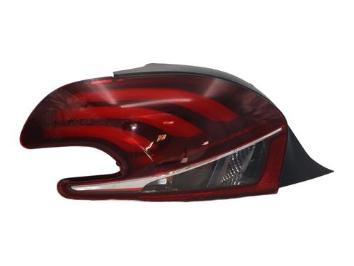 Venstre baglygte PEUGEOT 208 I (CA_, CC_) 1.6 HDi / BlueHDi 75 (75 hp) 31668243