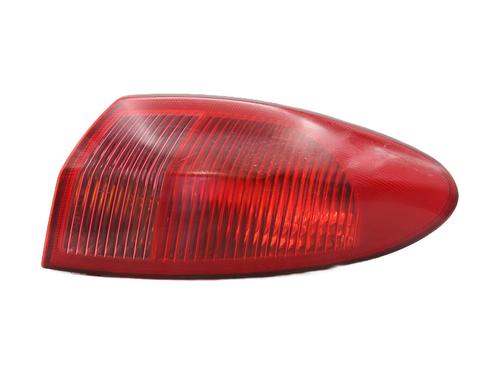 Used Right taillight Right taillight ALFA ROMEO 147 (937_) 1.6 16V T.SPARK (937.AXA1A, 937.AXB1A, 937.BXB1A) (120 hp) 33038719 33038719