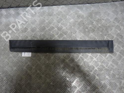 Used Door moulding trim CITROËN C4 I (LC_) 1.6 HDi (90 hp) 28540579