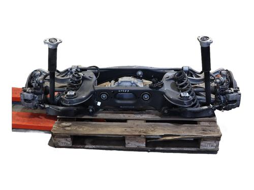 Bakaksel Bakaksel MERCEDES-BENZ C-CLASS (W205) C 180 d (205.000) (122 hp) 37452455 37452455