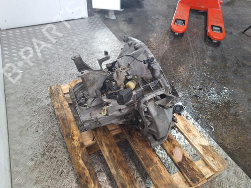 Used Gearbox Gearbox PEUGEOT 407 (6D_) 2.2 (6D3FZE, 6D3FZH) (158 hp) 31712705 31712705