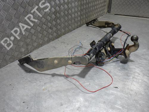 Trækkugle/Mekanisme Trækkugle/Mekanisme PEUGEOT PARTNER Box Body/MPV (5_, G_) 1.9 D (69 hp) 24259838 24259838
