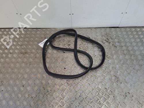 Used Rubber door seal Rubber door seal MERCEDES-BENZ GLA-CLASS (X156) GLA 200 CDI / d (156.908) (136 hp) 34571708 34571708