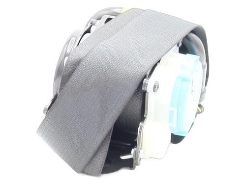 front-left-seatbelt-toyota-yaris-cross-mxp_-2020-37747334 main image