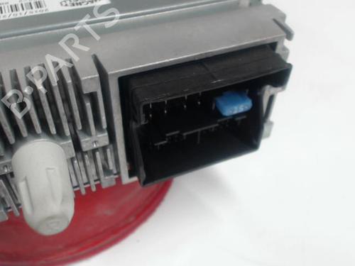 Used Radio Radio PEUGEOT 308 SW II (LC_, LJ_, LR_, LX_, L4_) 1.6 BlueHDi 120 (120 hp) 24257489 24257489