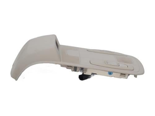 interior-roof-light-renault-megane-iv-hatchback-b9amn_-2015-31249042 main image