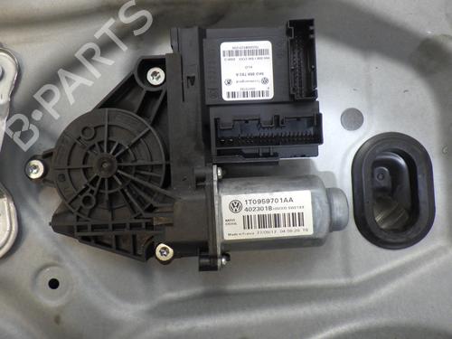 Front left window mechanism VW TOURAN (1T3) 1.6 TDI | BP26580532C22 - Image 3