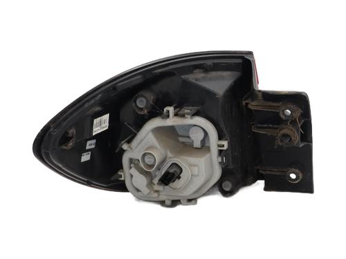 Used Right taillight Right taillight RENAULT CAPTUR I (J5_, H5_) 1.5 dCi 90 (J5N4, J5M5, J5MW, J5M6, J5AL, J5AJ) (90 hp) 33566369 33566369