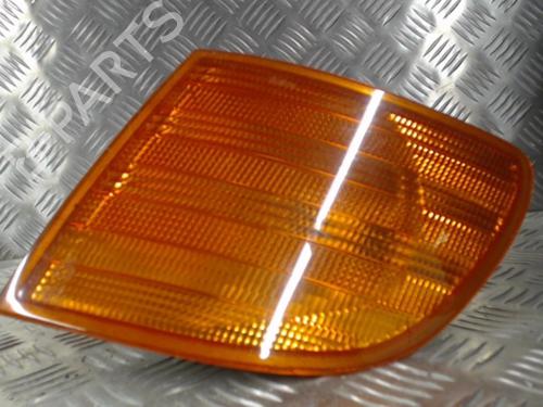 Used Left front indicator MERCEDES-BENZ VITO Van (W638) 108 CDI 2.2 (638.094) (82 hp) 24258590