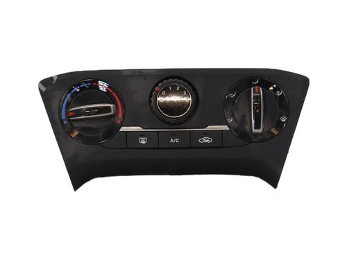 Used Climate control Climate control HYUNDAI i20 II (GB, IB) 1.2 (84 hp) 33414042 33414042