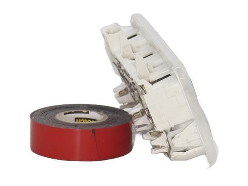 Used Interior roof light Interior roof light RENAULT GRAND SCÉNIC III (JZ0/1_) 1.5 dCi (JZ09, JZ0D, JZ10, JZ14, JZ1G, JZ29, JZ2C) (110 hp) 31335834 31335834