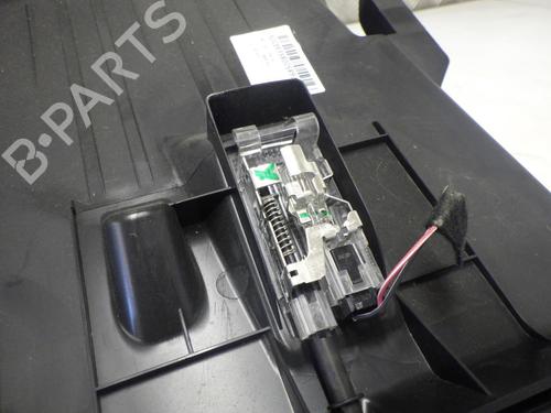 Used Glove box Glove box RENAULT MEGANE IV Hatchback (B9A/M/N_) 1.5 dCi 110 (B9A3) (110 hp) 24257360 24257360