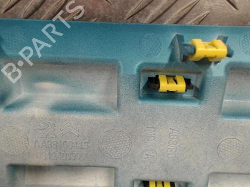 Used Middle console Middle console CITROËN C3 III (SX) 1.2 PureTech 82 (83 hp) 24257925 24257925