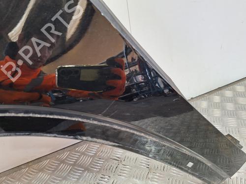 Used Left front fenders Left front fenders 37679072 37679072