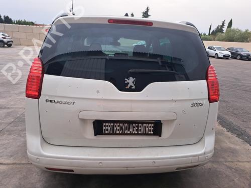 Right front seat PEUGEOT 5008 (0U_, 0E_) 1.6 HDi | BP31612424C16 