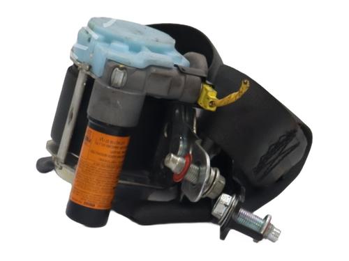 Used Front right seatbelt Front right seatbelt HYUNDAI GETZ (TB) 1.5 CRDi (88 hp) 30884398 30884398