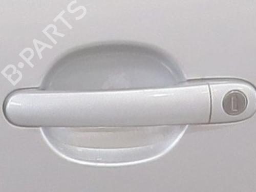 Tür links vorne für Tür links vorne SKODA ROOMSTER (5J7) 1.9 TDI (105 hp) 35801392 35801392