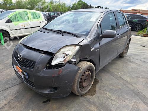 Retrovisor esquerdo TOYOTA YARIS (_P9_) 1.4 D-4D (NLP90_, NLP90R) | BP30936195C26