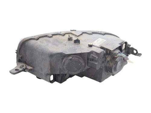 right-headlight-citroen-c4-cactus-2014-36944119 main image