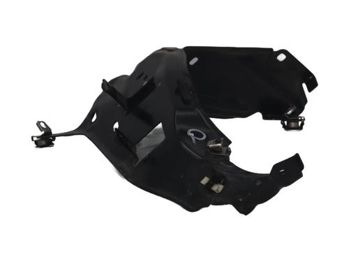 Used Right headlight support Right headlight support MINI MINI CLUBMAN (F54) One D (116 hp) 33566261 33566261