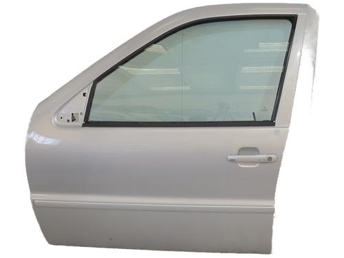Porte avant gauche VW POLO (6N2) 1.4 16V (75 hp) 31317854
