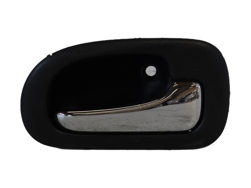 Used Front right interior door handle HONDA CIVIC VI Fastback (MA, MB) 1.4 i (MA8, MB2) (90 hp) 30870597