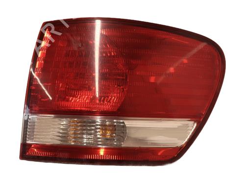 Used Right taillight TOYOTA AVENSIS VERSO (_M2_) 2.0 D (CLM20_, CLM20R) (116 hp) 28109873
