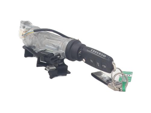 Used Ignition barrel VW TOURAN (1T3) 1.6 TDI (105 hp) 30753063