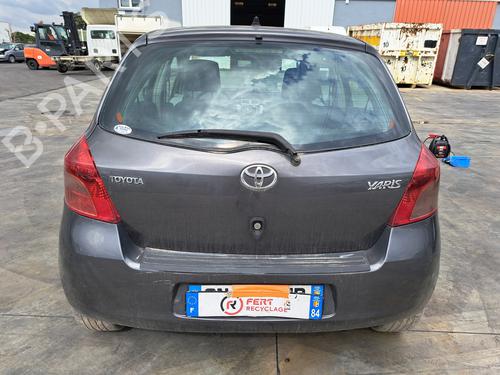 Retrovisor esquerdo TOYOTA YARIS (_P9_) 1.4 D-4D (NLP90_, NLP90R) | BP30936195C26