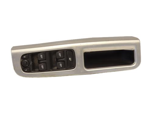 Used Left front window switch VOLVO V50 (545) 1.6 D (110 hp) 28680554
