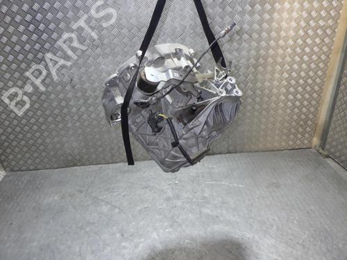 Gearbox MERCEDES-BENZ B-CLASS Sports Tourer (W246, W242) B 180 (246.242) | BP24253884M3 