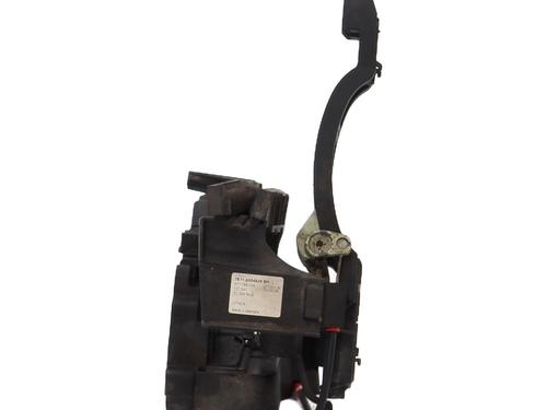 Used Rear right interior door handle Rear right interior door handle FORD MONDEO IV (BA7) 2.0 (145 hp) 33414030 33414030