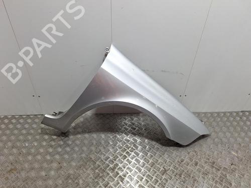 Used Right front fenders RENAULT LAGUNA II (BG0/1_) 2.0 16V (BG00, BG0K, BG0P, BG0W) (135 hp) 29847910